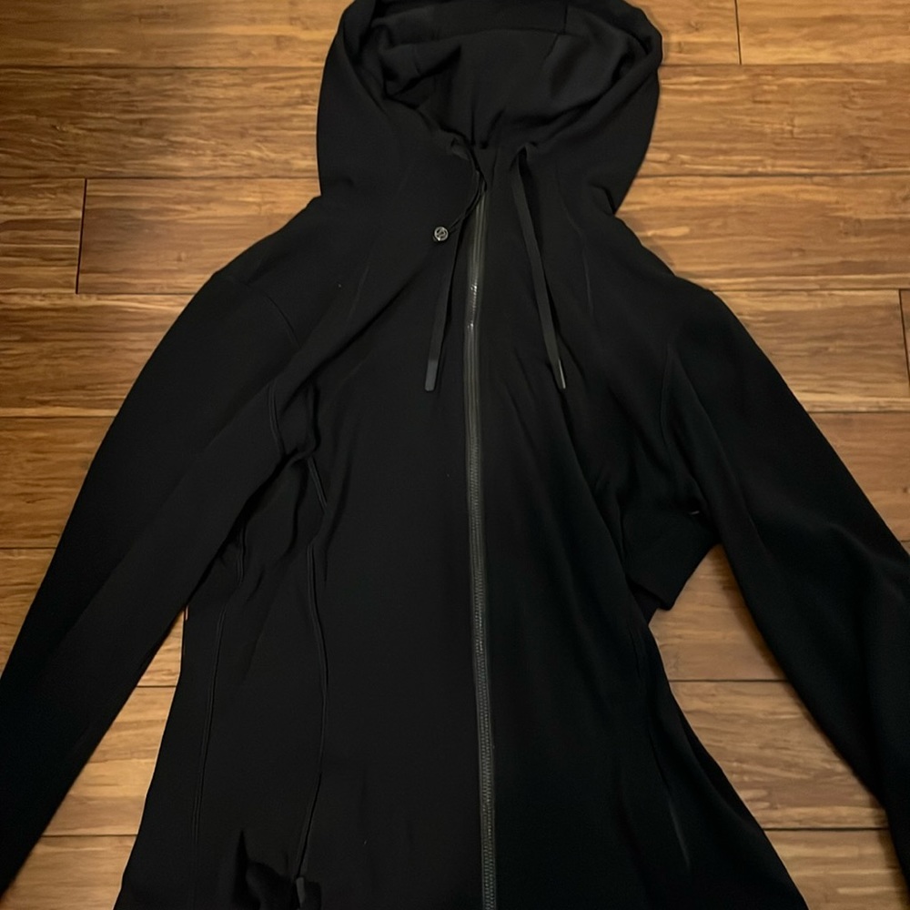 Black lululemon defined jacket